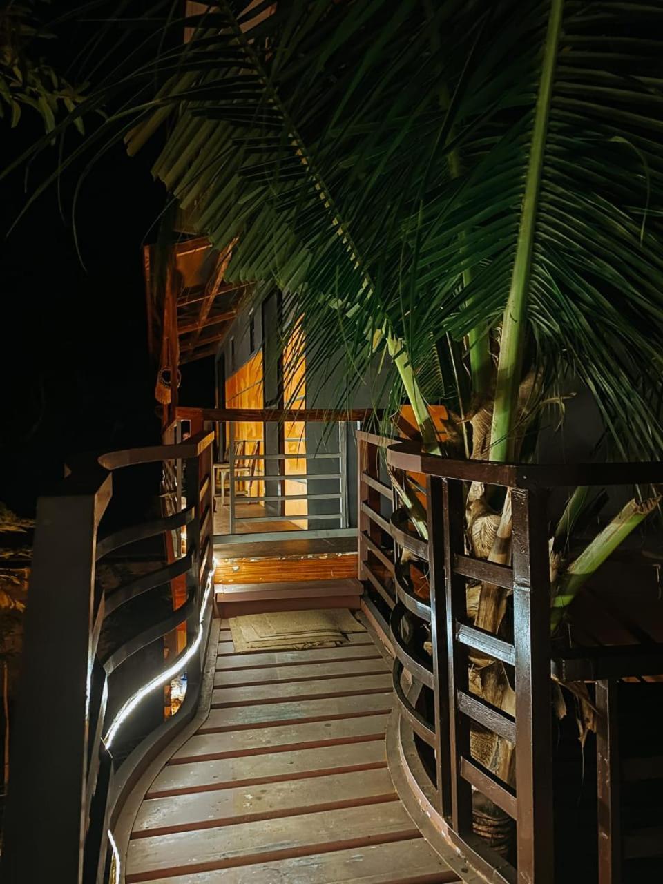 דירות The Bistro House - Loft Unit - ויגאן מראה חיצוני תמונה